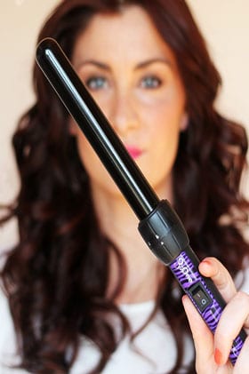 How-To-Use-A-Curling-Wand-1